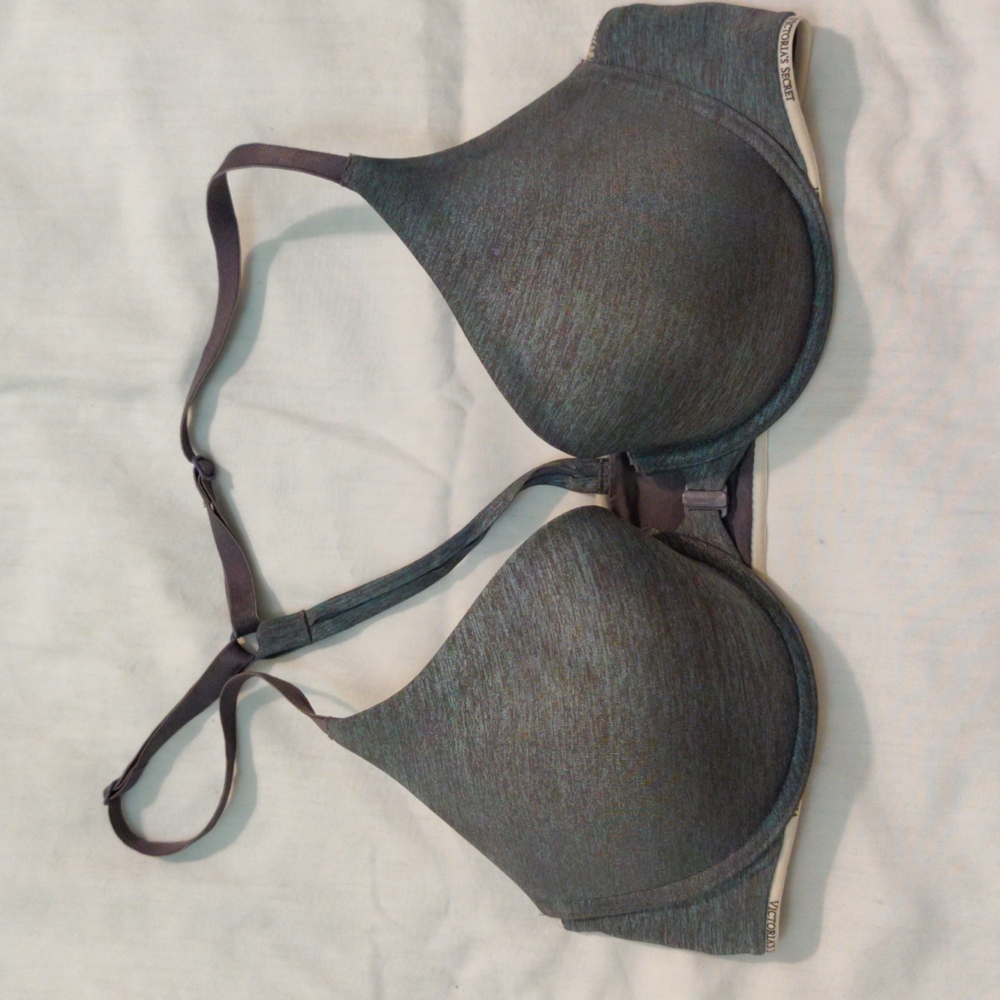 Victoria's Secret 34C racerback demi
